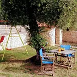 Julia Villa *